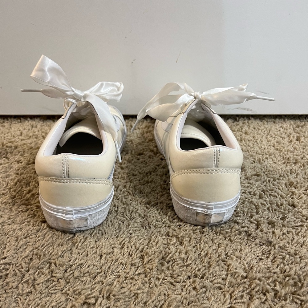 Opal vans